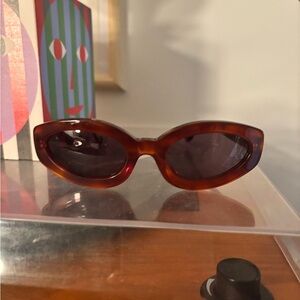 Le Specs Tortoise Shell-burgundy Sunglasses - Meteor Amour